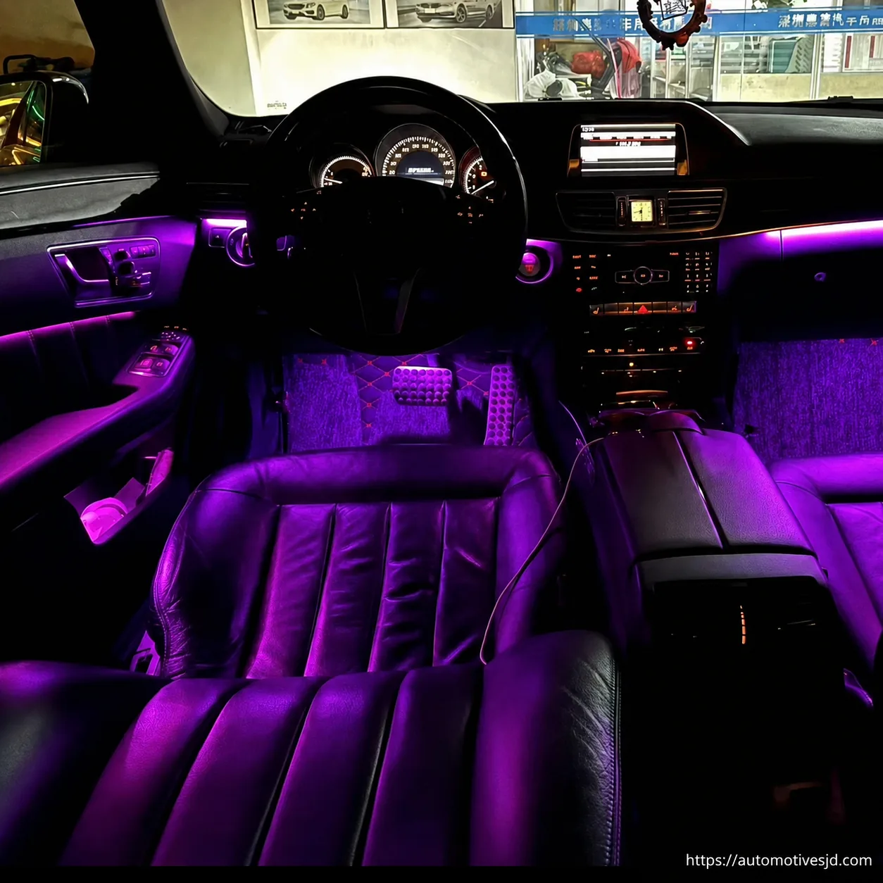W166 GLE active ambient lighting installed effect