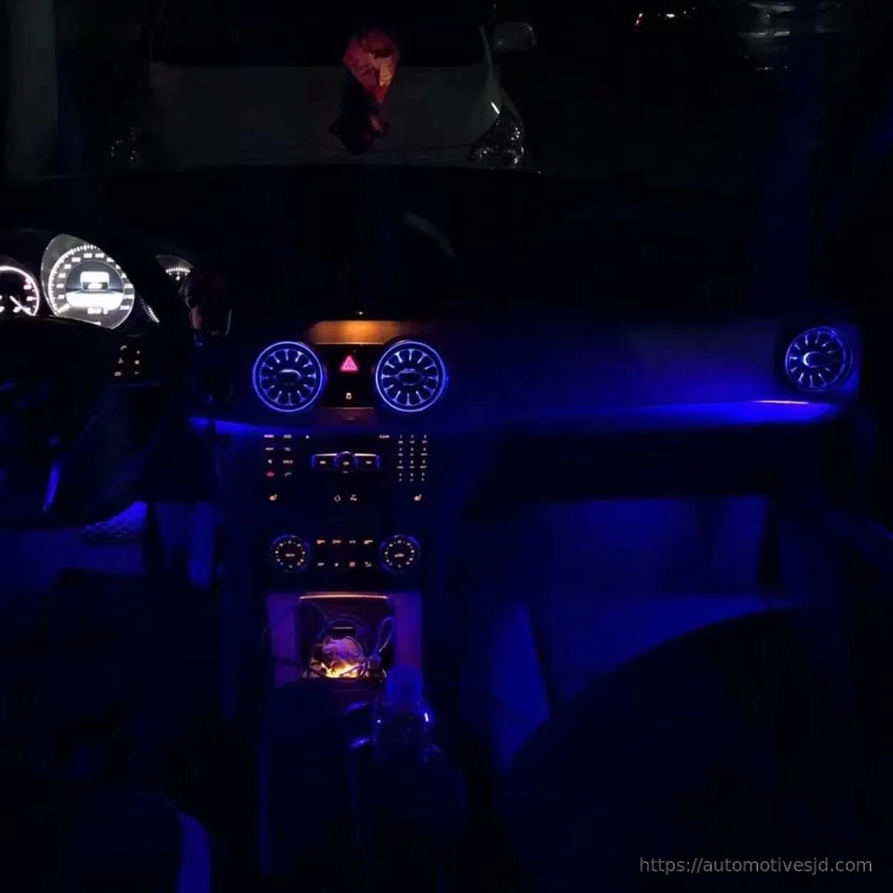 X204 GLK ambient lighting installed effect