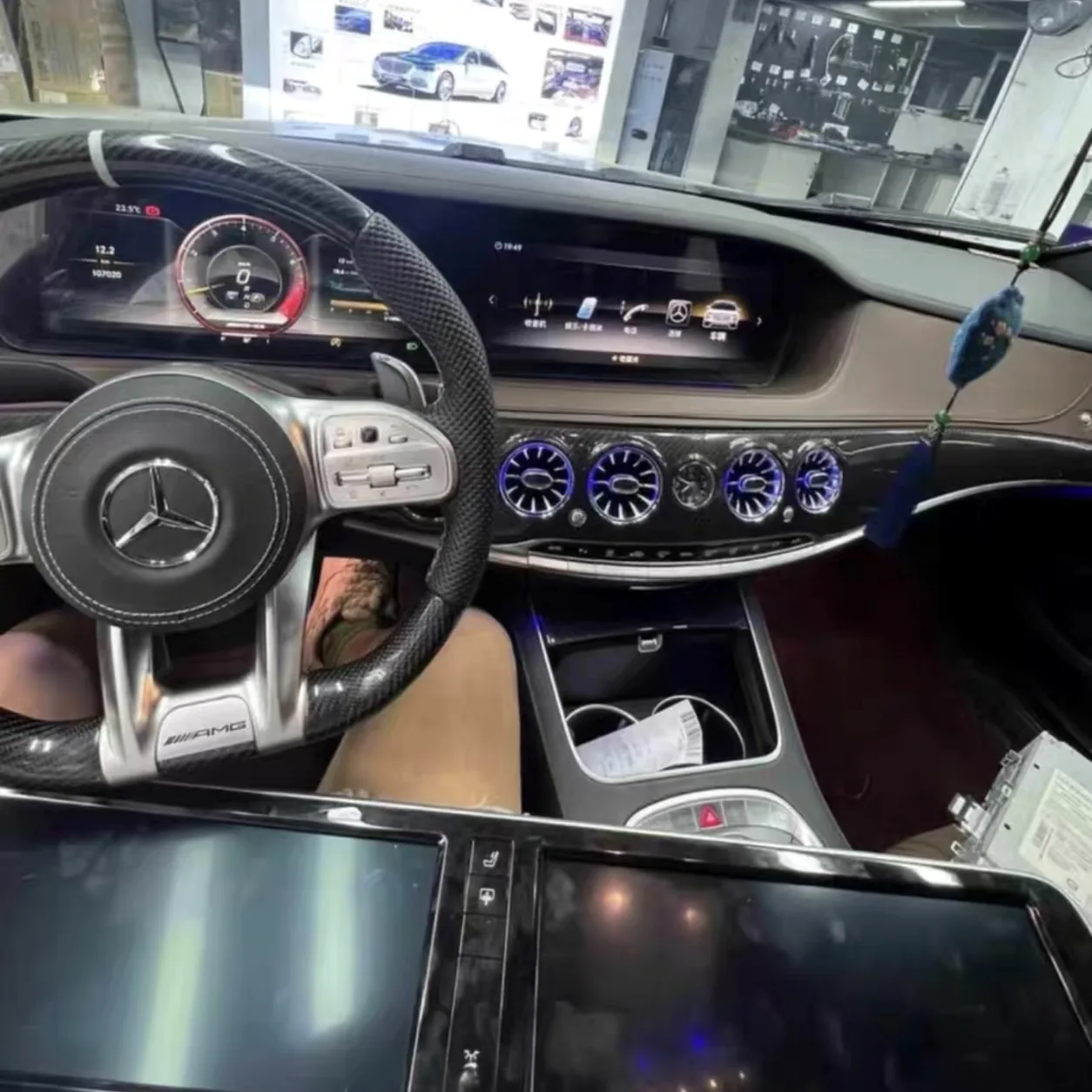 Mercedes-Benz S-Class W222 upgraded digital instrument cluster and multimedia display